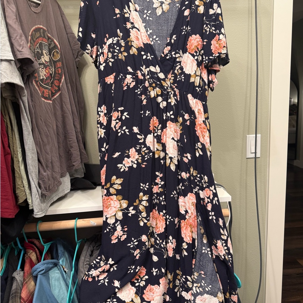 Navy Floral V-Neck Maxi Dress with Flutter Sleeves - Picture 3 of 5